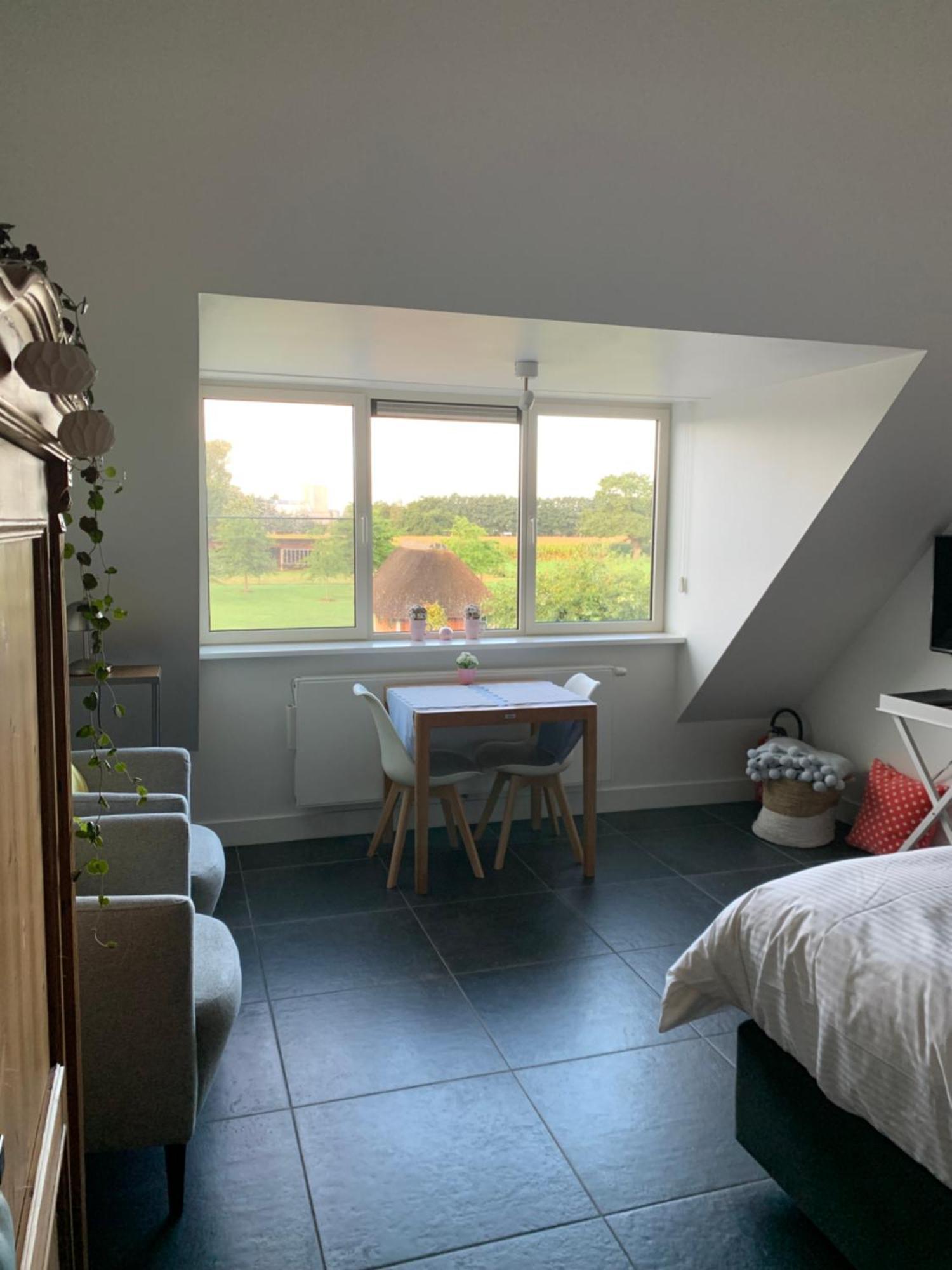 De Moeraseik Bed and Breakfast Zele Εξωτερικό φωτογραφία
